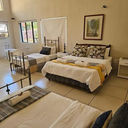 Tzaneen White House Lodge Exterior photo